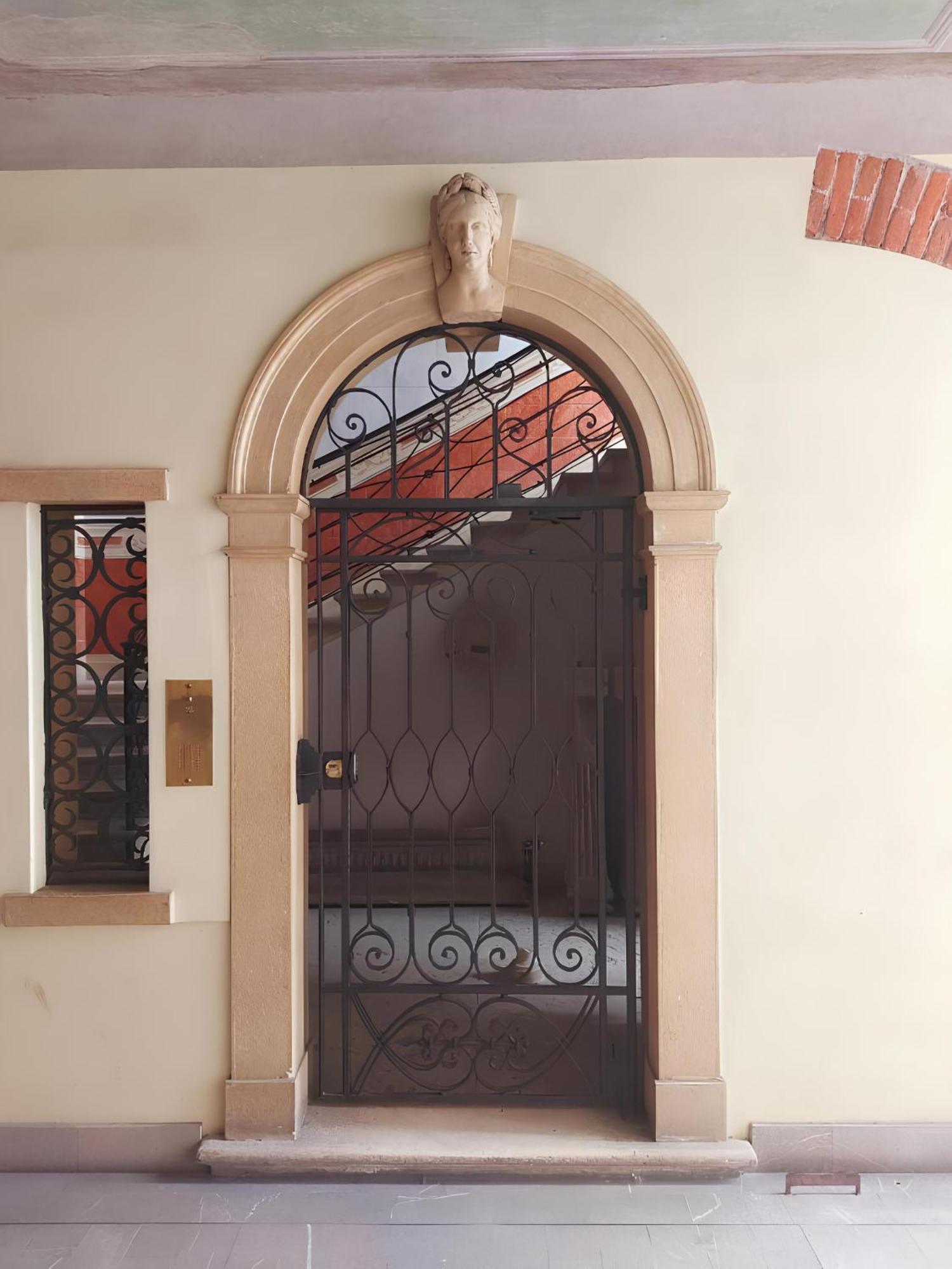 Elle Palace - Simply Elegant Βερόνα Εξωτερικό φωτογραφία